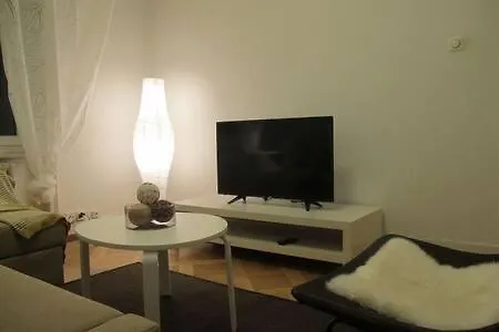 Furnished * ציריך