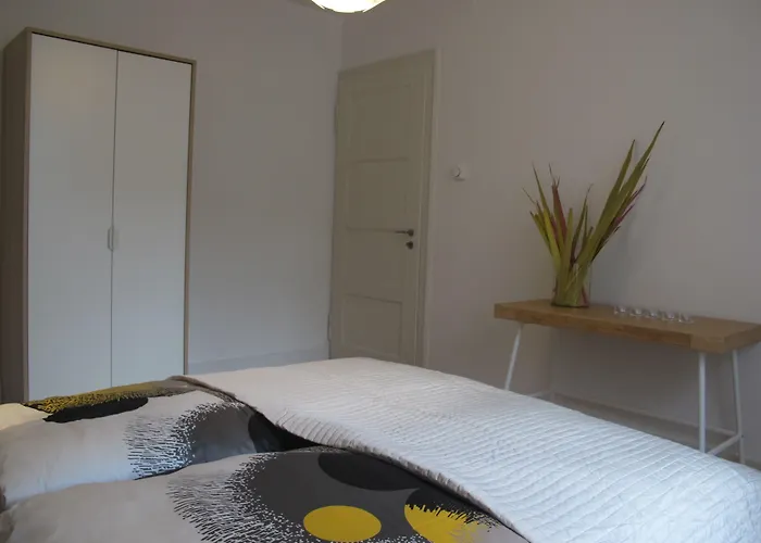 Apartment Furnished *