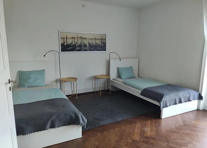 Furnished Lejlighed *