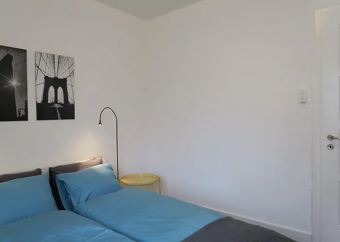 Furnished Lejlighed *